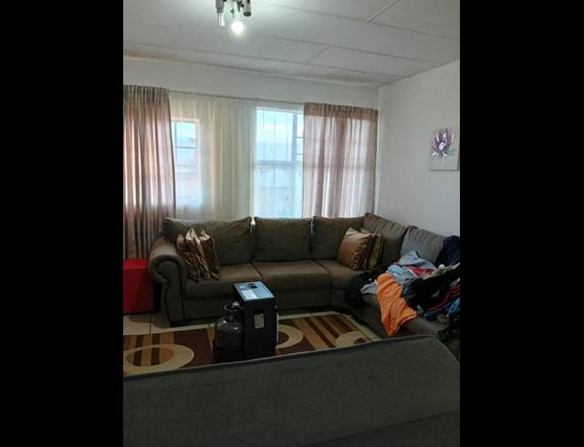 1 BEDROOM APARTMENT FOR SALE IN LINDHAVEN